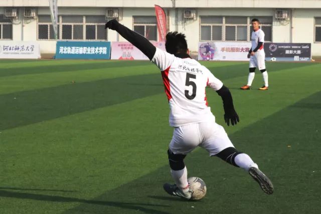 亚特兰大联正与纽卡斯尔洽谈 想签回旧将阿尔米隆